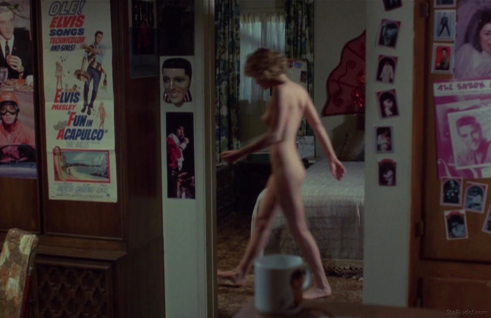 Michelle Pfeiffer fake naked - UkPhotoSafari
