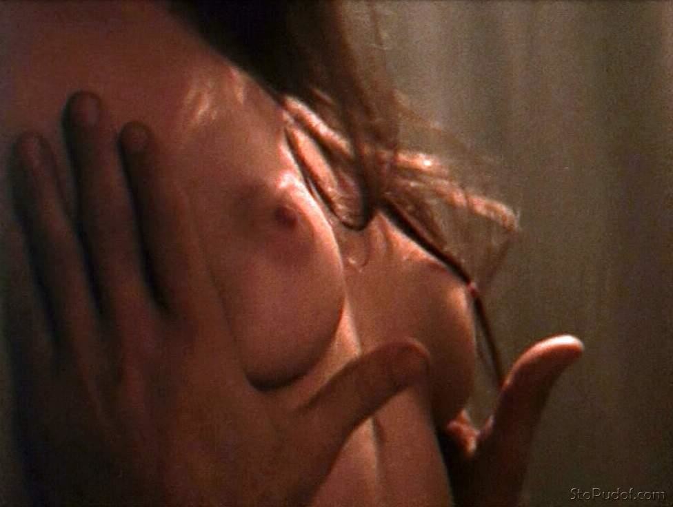 Angelina Jolie naked - UkPhotoSafari