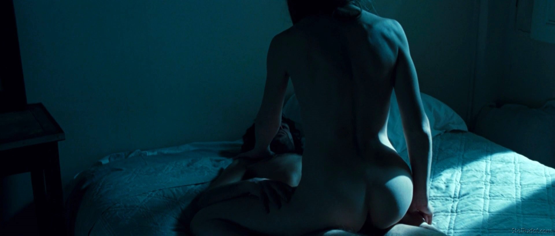 Charlotte Gainsbourg nude photo icloud - UkPhotoSafari