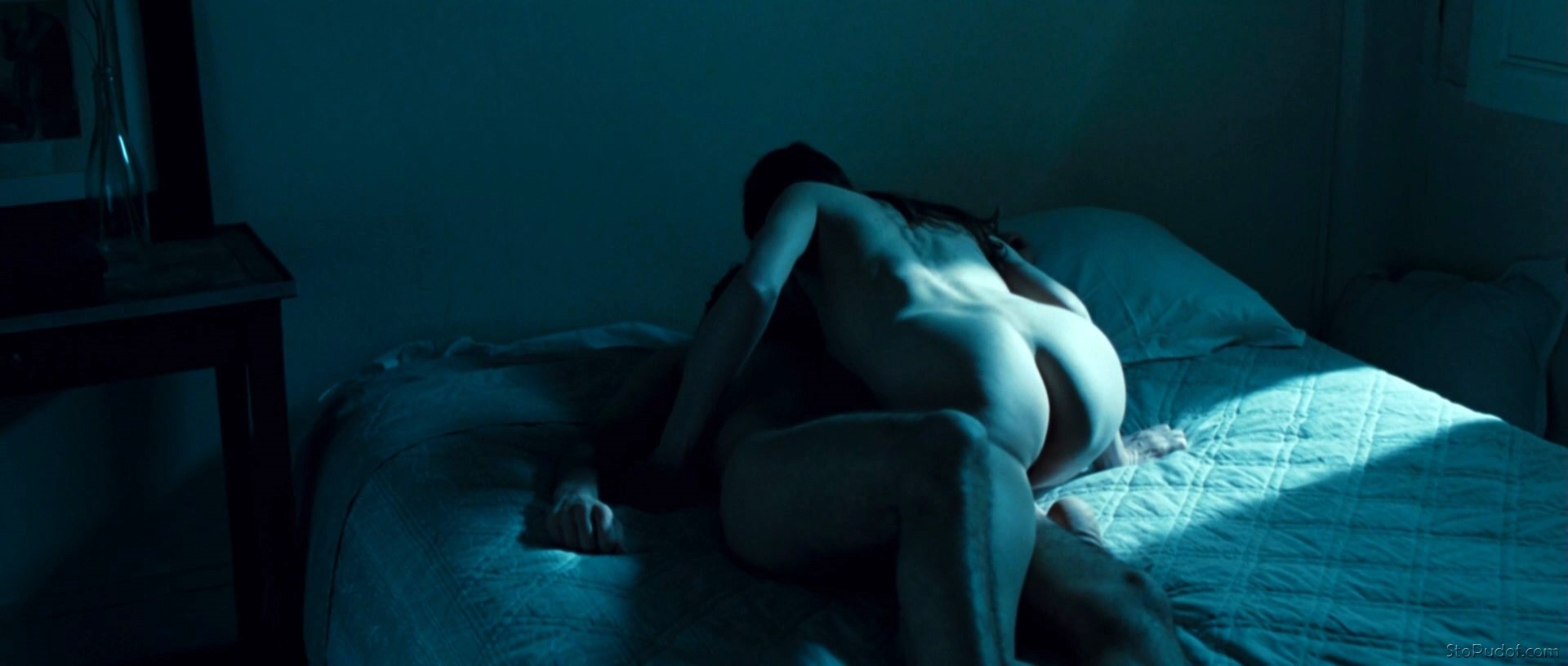 Charlotte Gainsbourg nude picture gallery - UkPhotoSafari