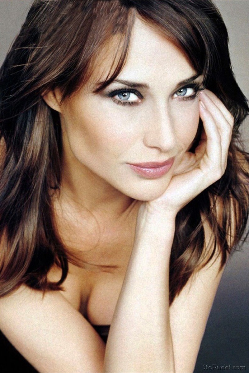 Claire forlani nudes