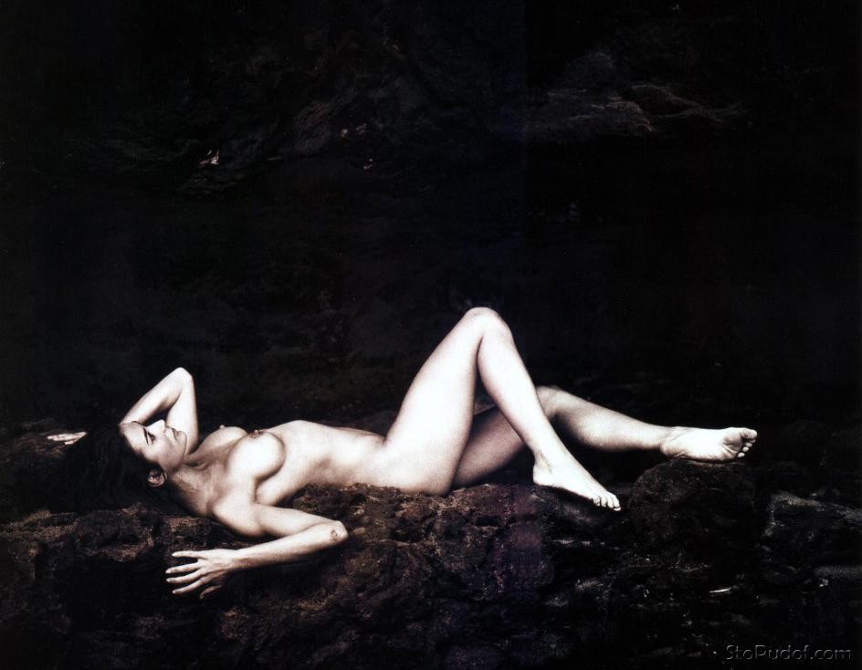 Demi Moore nude photo icloud - UkPhotoSafari