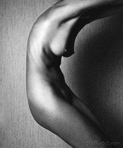 Elena Letuchaya nude pics online - UkPhotoSafari
