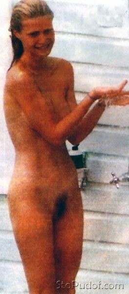 Gwyneth Paltrow the nude photos - UkPhotoSafari