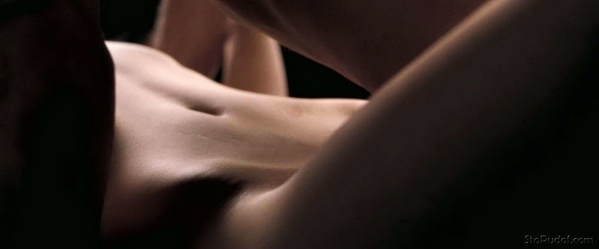 Kate Beckinsale naked nude - UkPhotoSafari