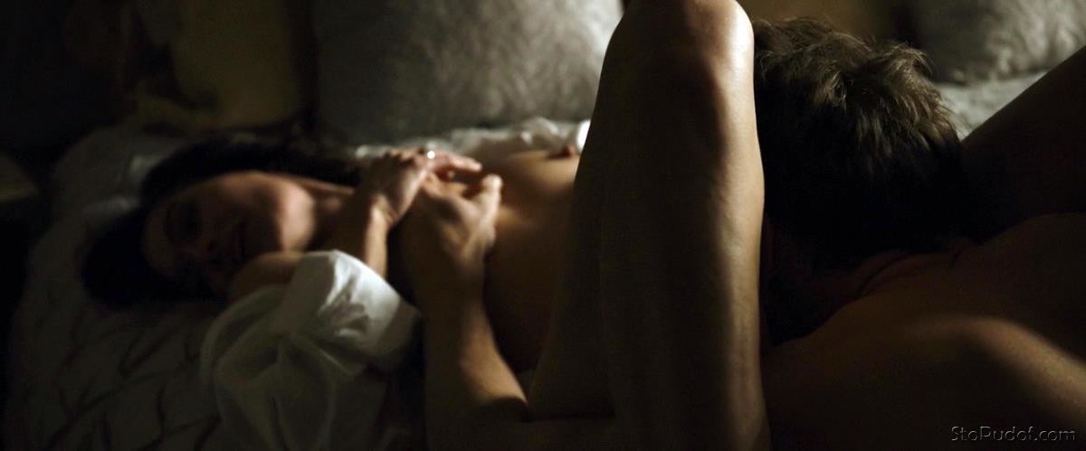 Lena Headey nude model - UkPhotoSafari