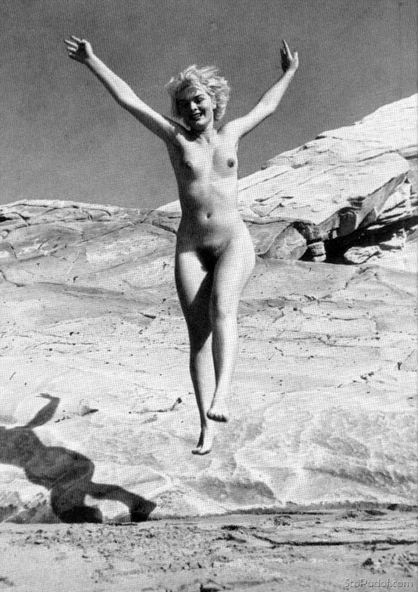 Marilyn Monroe nude picture leak - UkPhotoSafari