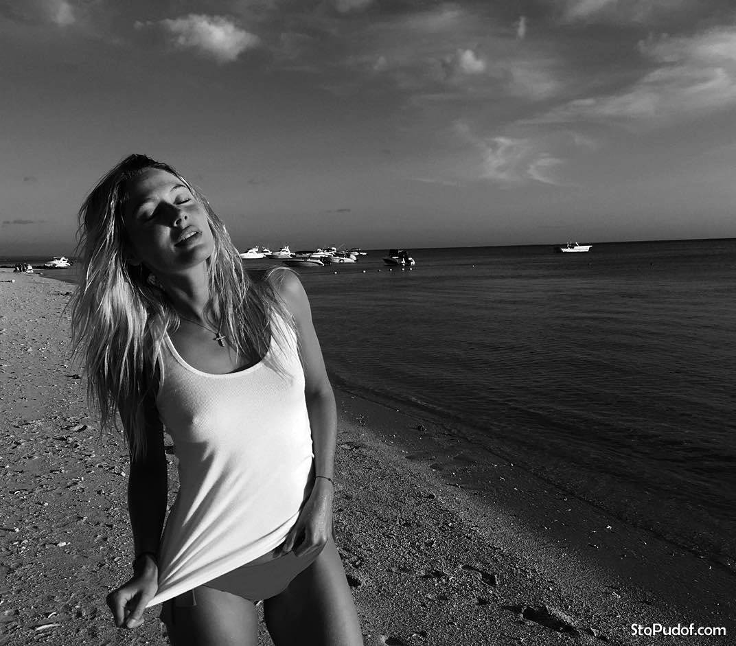 Natalya Rudova nude photos shown - UkPhotoSafari