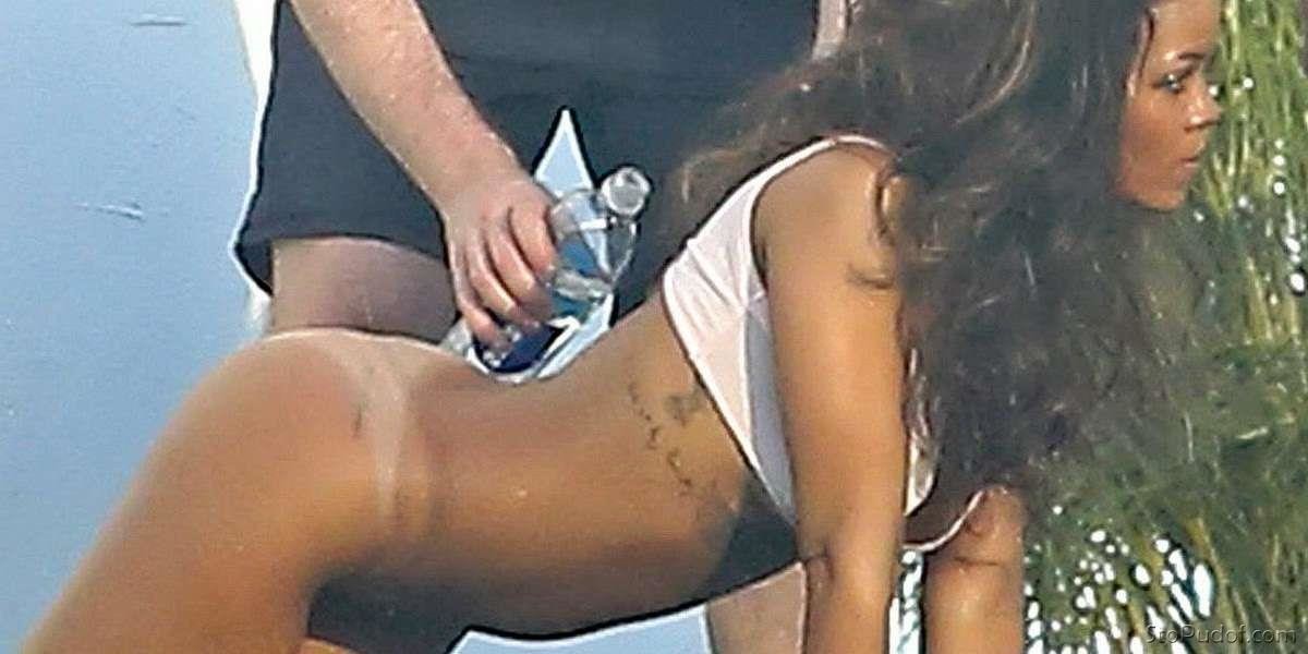 Rihanna Naked, Porn Galery.