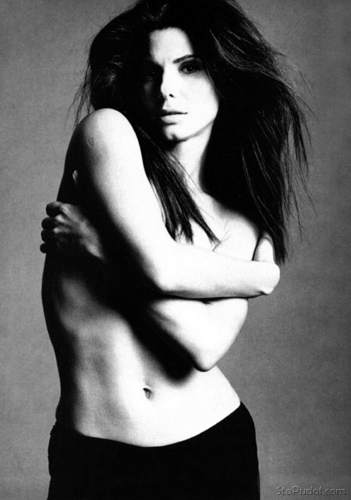 Sandra Bullock naked - UkPhotoSafari