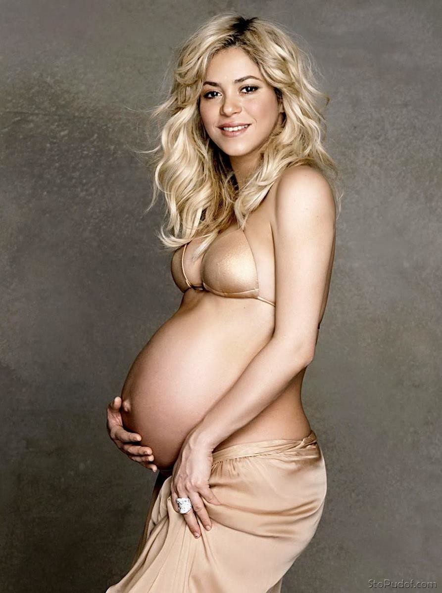 Shakira leaked photos