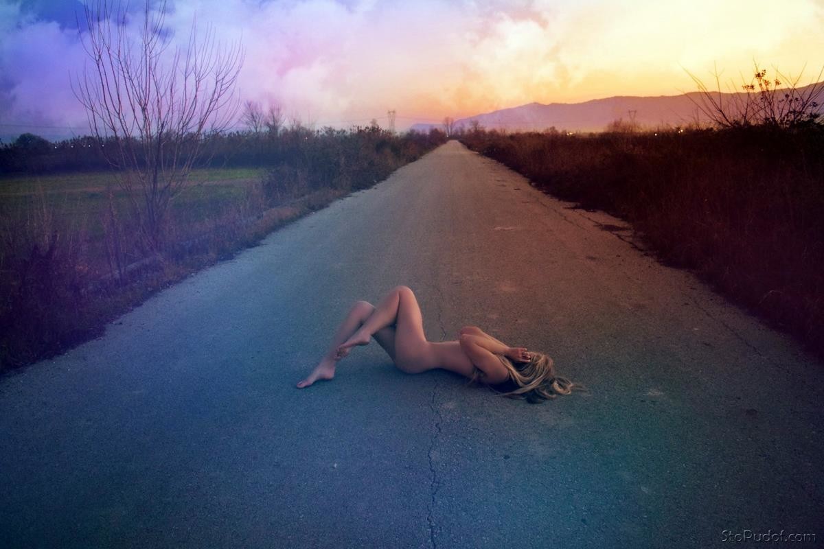 Xena Avramidis nude pics official - UkPhotoSafari