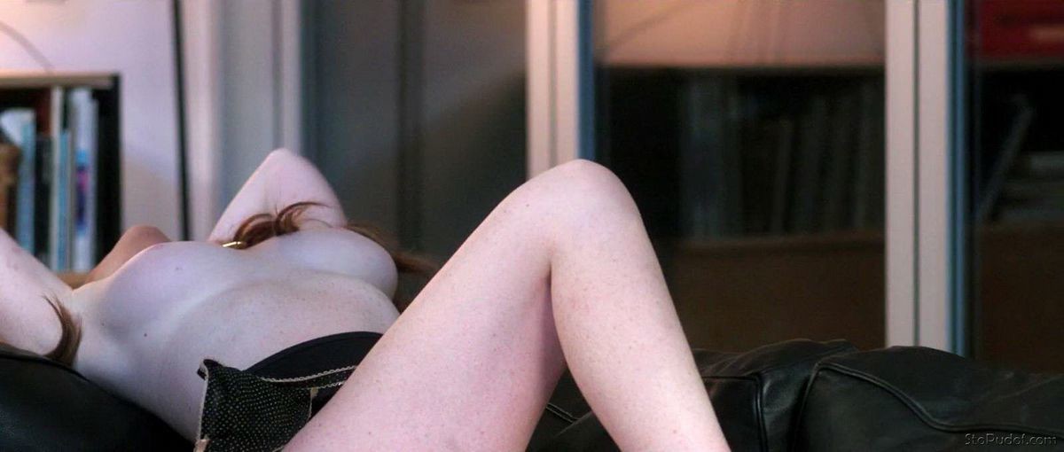 free Lindsay Lohan nude photos - UkPhotoSafari