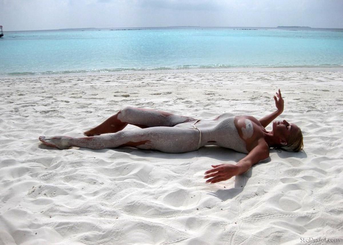 look at Anastasia Volochkova nude photo - UkPhotoSafari