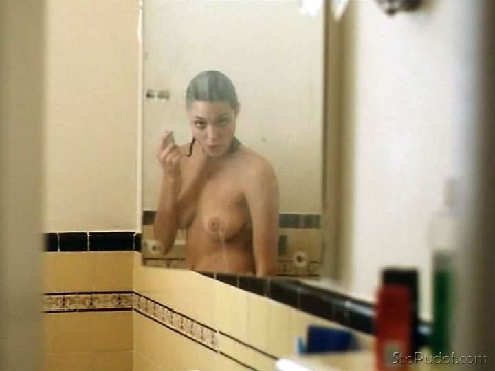 naked Angelina Jolie leaked - UkPhotoSafari