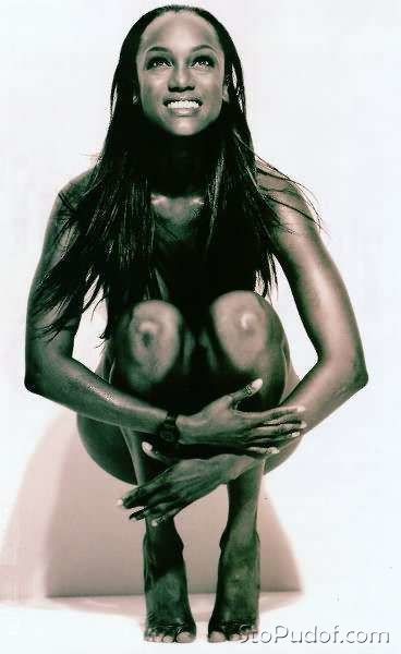 photos of Tyra Banks nude photos - UkPhotoSafari