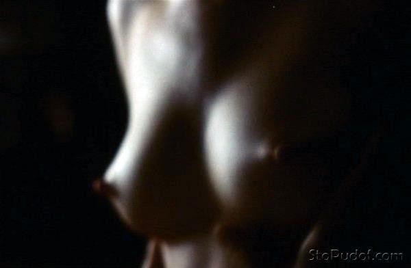 pic of Lena Headey naked - UkPhotoSafari